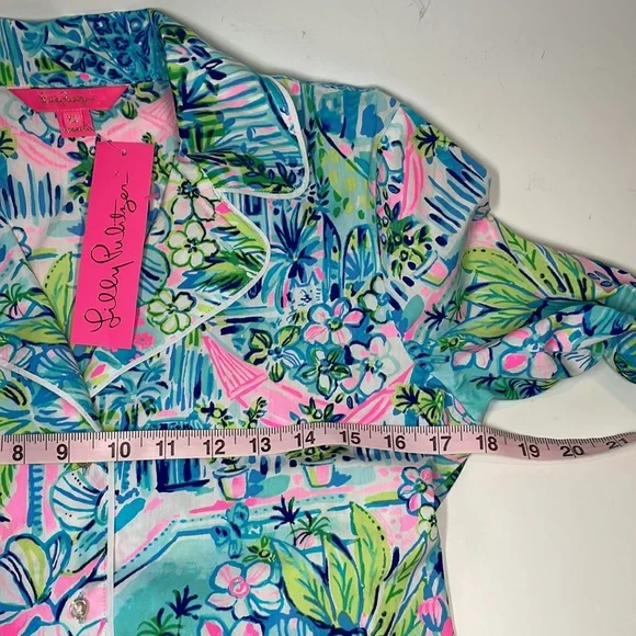 Lilly Pulitzer PJ Woven Top Lilly’s House - Size XS - Picture 10 of 13